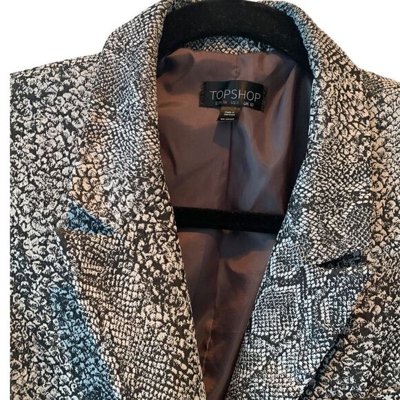 Topshop Black and White Snake-Skin Effect with Cropped Sleeves Size US 6 - Picture 2 of 4